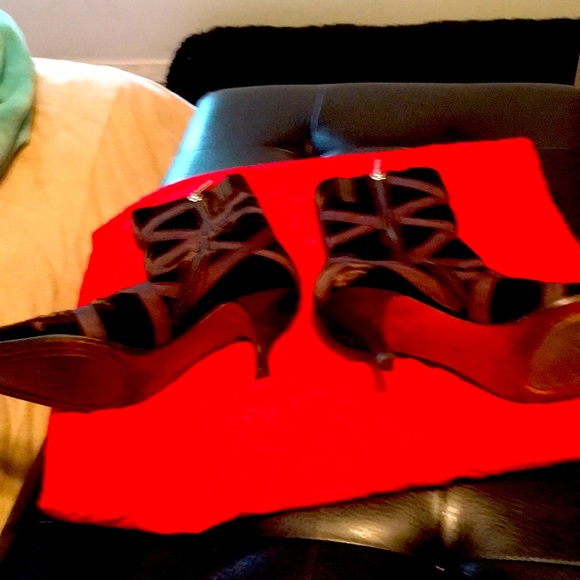 Velvet and ribbon heeled booties gorgeous design - Picture 1 of 3